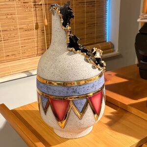 Ceramic gold trimmed vase